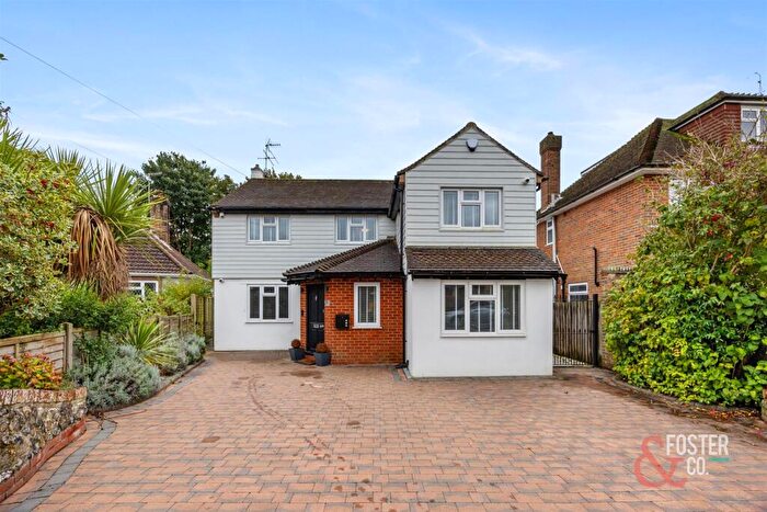 5 Bedroom House To Rent In Hillside Avenue, Worthing, BN14