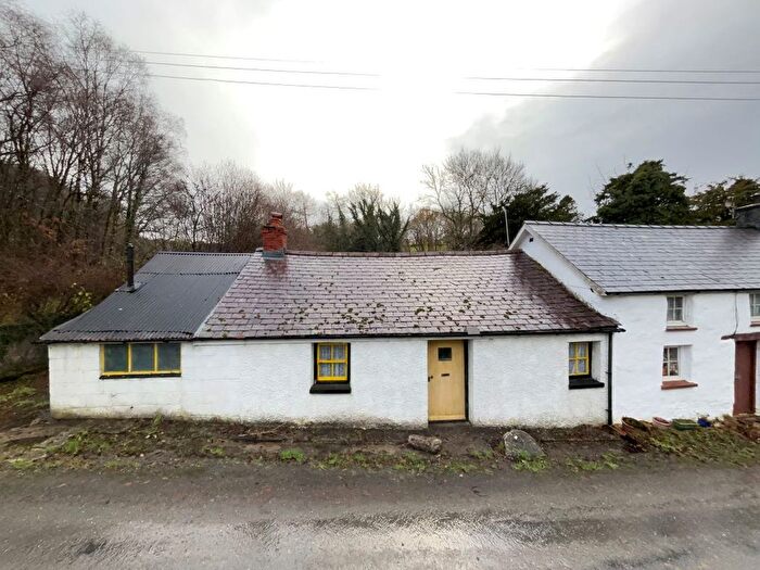 2 Bedroom Bungalow For Sale In Y Bwthyn, Llwynygroes, Tregaron, Dyfed, SY25