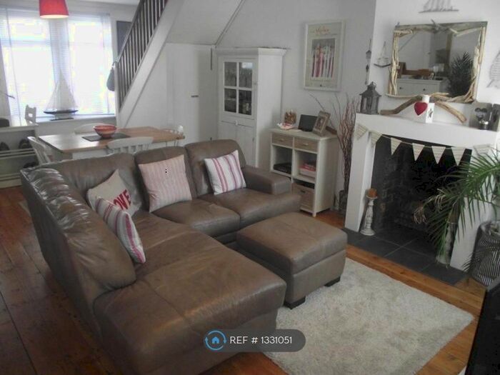 3 Bedroom Terraced House To Rent In Goodwood Road, Southsea, Portsmouth, PO5