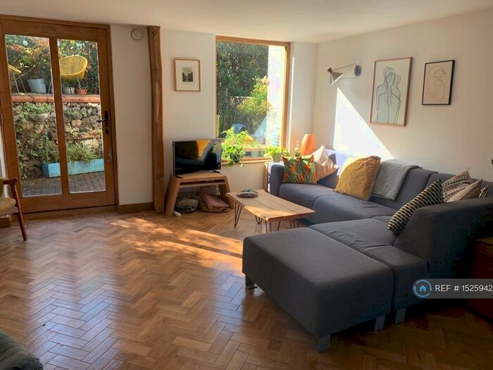 3 Bedroom Terraced House To Rent In Green Oak Crescent, Bristol, BS5