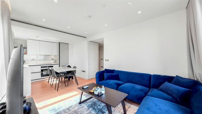 2 Bedroom Flat To Rent In Garrett Mansions, London, W2