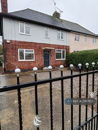 3 Bedroom Semi-Detached House To Rent In Westwood Avenue, Chesterfield, S43