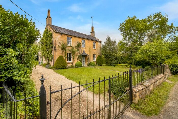 3 Bedroom Detached House For Sale In Fossebridge, Cheltenham, Gloucestershire, GL54