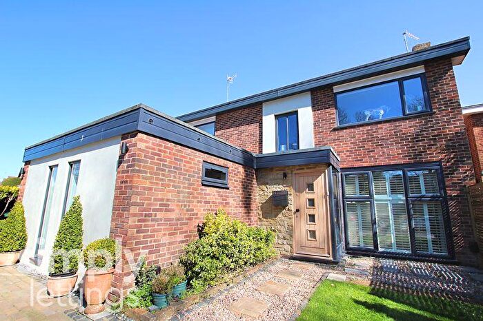 Lodge To Rent In South Woodlands, Brighton, BN1