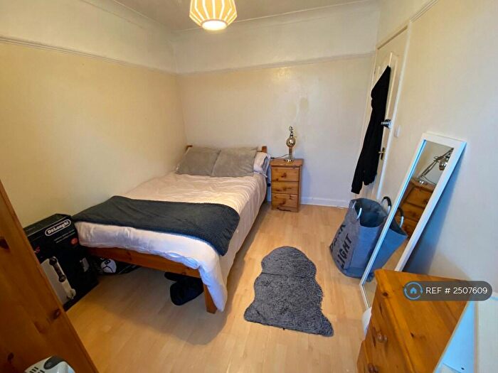 2 Bedroom Flat To Rent In Broadlands Road, Southampton, SO17