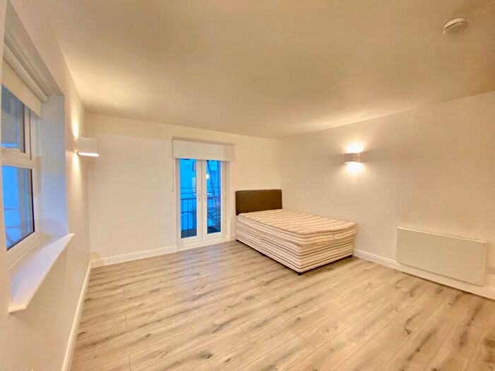 Studio To Rent In Buckingham Place, St. Annes House, BN1
