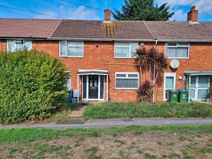 4 Bedroom Terraced House For Sale In Atherfield Road, Southampton, SO16