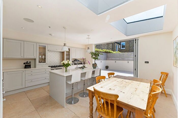 4 Bedroom Terraced House For Sale In Brookville Road, Fulham, London, SW6