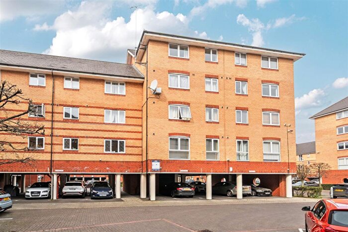 1 Bedroom Flat For Sale In St. Peters Street, Maidstone, ME16
