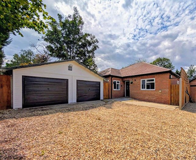 3 Bedroom Detached Bungalow For Sale In Bridge Field Court, Stroud Road, Gloucester, GL4