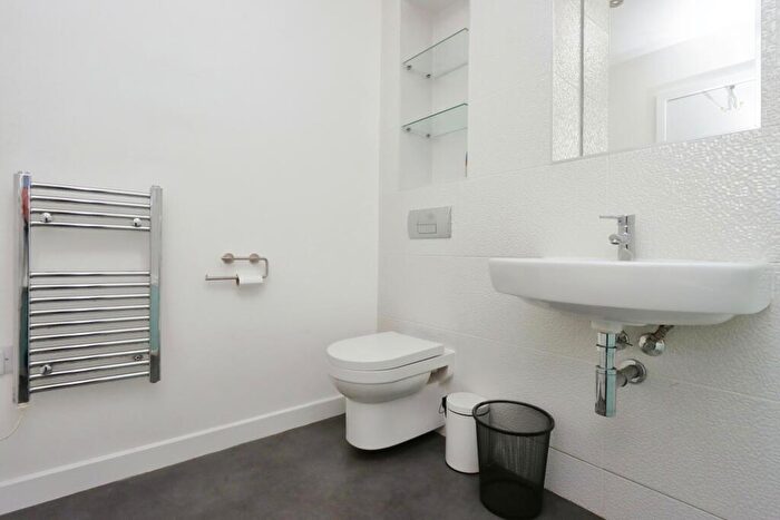 2 Bedroom Apartment To Rent In Centenary Works, Nr Abbeydale Road, S8