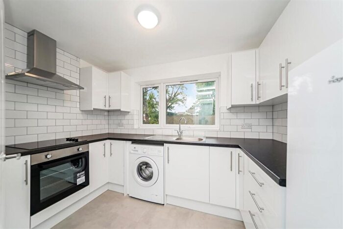 3 Bedroom Apartment To Rent In Sinclair Road, Chingford, E4