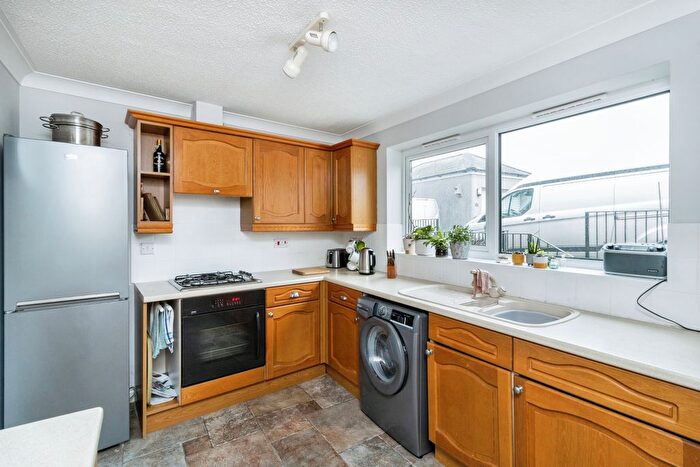 3 Bedroom Terraced House For Sale In Newton Road, Totnes, Devon, TQ9