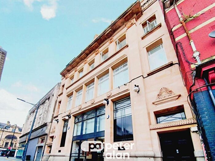 2 Bedroom Apartment To Rent In Market Street, Newport, NP20