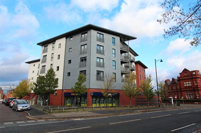 1 Bedroom Apartment To Rent In Chorlton Street, Manchester, Greater Manchester, M16