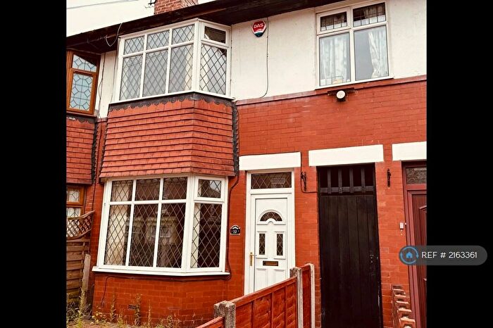 2 Bedroom Terraced House To Rent In Bank Place, Ashton-On-Ribble, Preston, PR2