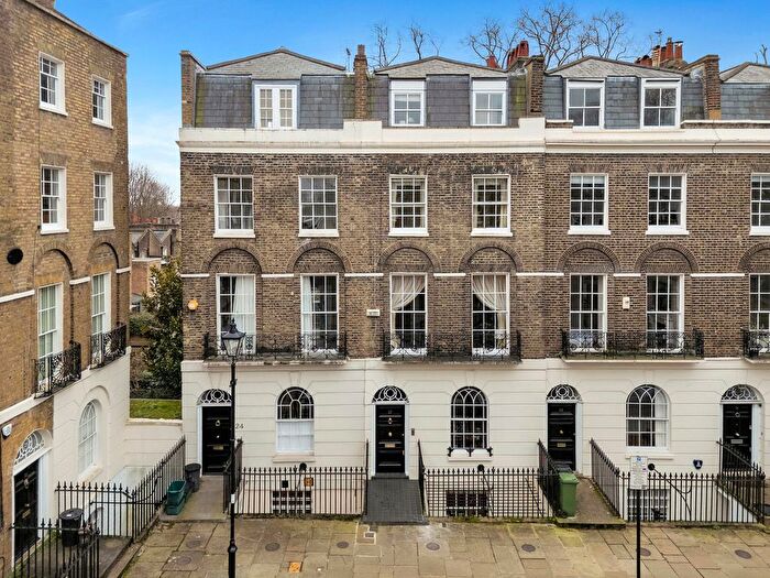 5 Bedroom Terraced House For Sale In Canonbury Square, Canonbury, N1