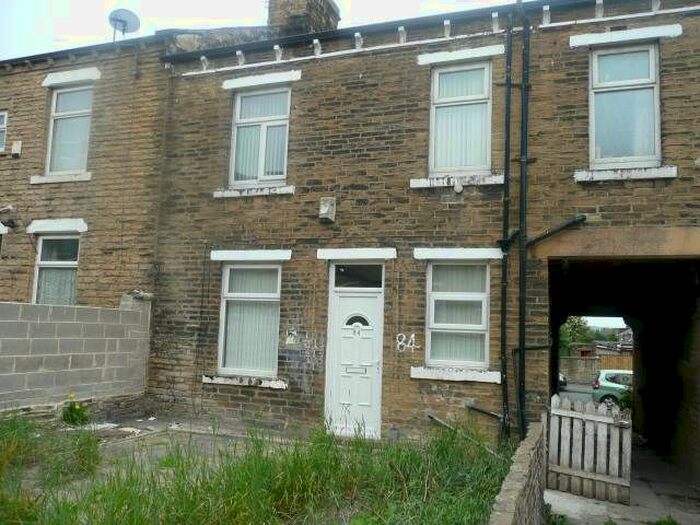 2 Bedroom Terraced House To Rent In Rochester Street, Bradford, BD3