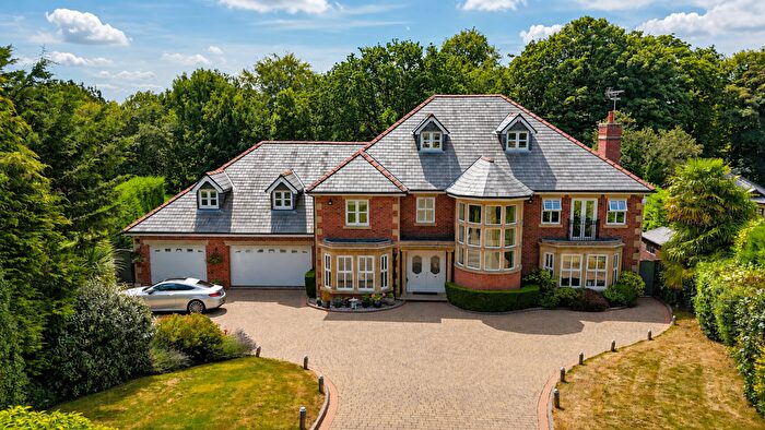 5 Bedroom Detached House For Sale In Green Tops, Knowsley Grange, Lostock Bolton, BL1