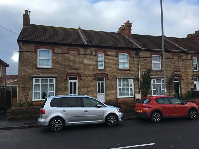 3 Bedroom Property To Rent In Taunton Road, Bridgwater, TA6