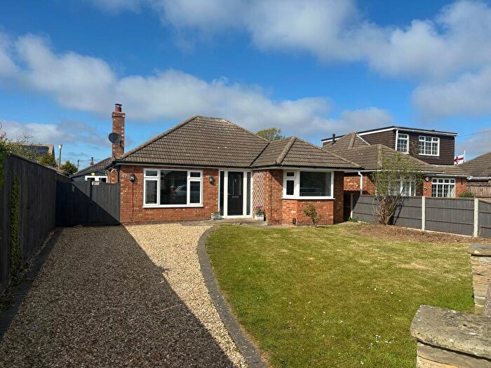 3 Bedroom Detached Bungalow For Sale In Queen Elizabeth Road, Humberston, DN36