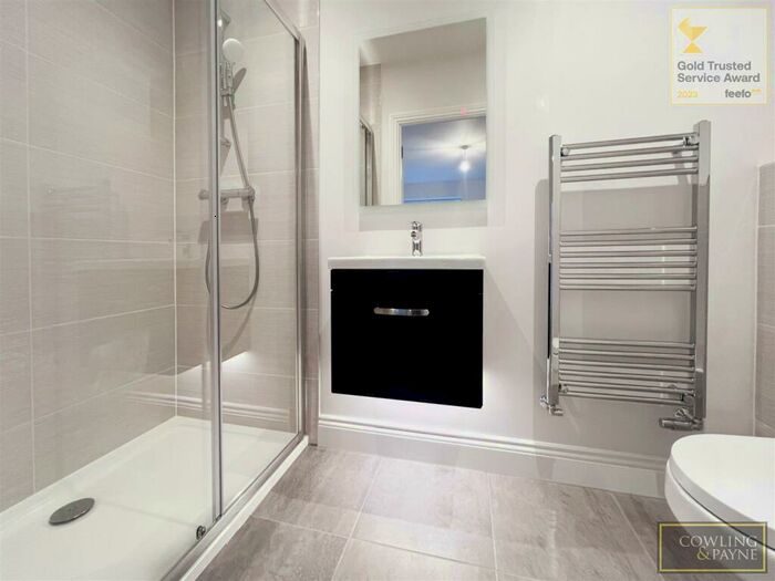 2 Bedroom Apartment To Rent In Chestnuts, Crays Hills, Billericay, CM11