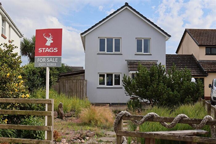 3 Bedroom Detached House For Sale In Braunton, EX33