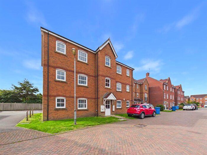 1 Bedroom Apartment For Sale In Lancaster Way, Brough, HU15