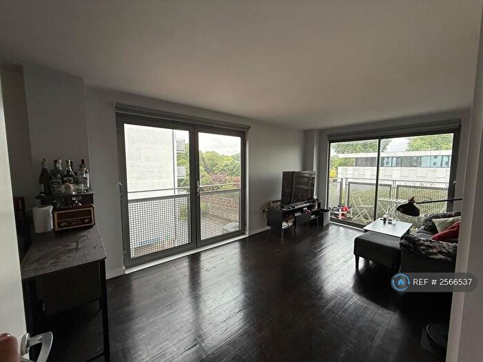 1 Bedroom Flat To Rent In Deals Gateway, London, SE13