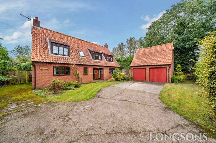 4 Bedroom Detached House For Sale In Mill Drift, Beeston, PE32