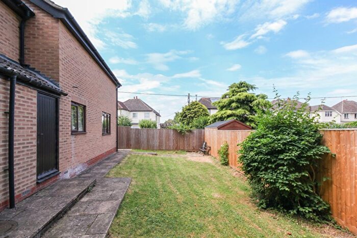 1 Bedroom Flat To Rent In Wildmoor Gate, Abingdon, OX14