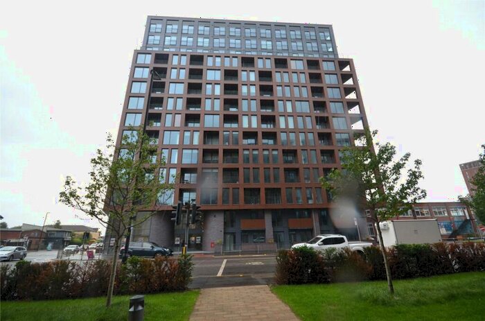 Garage / Parking To Rent In Parking Space, The Landmark, Salford, M5