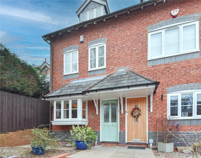 3 Bedroom End Of Terrace House To Rent In Victoria Mews, Barnt Green, Birmingham, Worcestershire, B45