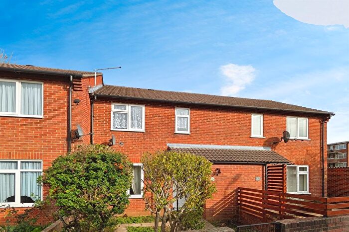 3 Bedroom Terraced House To Rent In Randolph Street, SO15