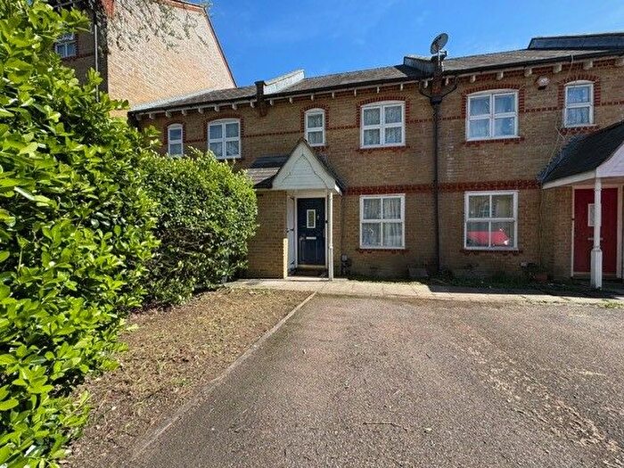 3 Bedroom Terraced House For Sale In Chamberlayne Avenue, Wembley, HA9