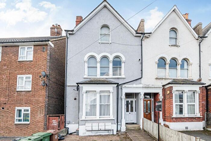 1 Bedroom Flat For Sale In Champion Road, London, SE26