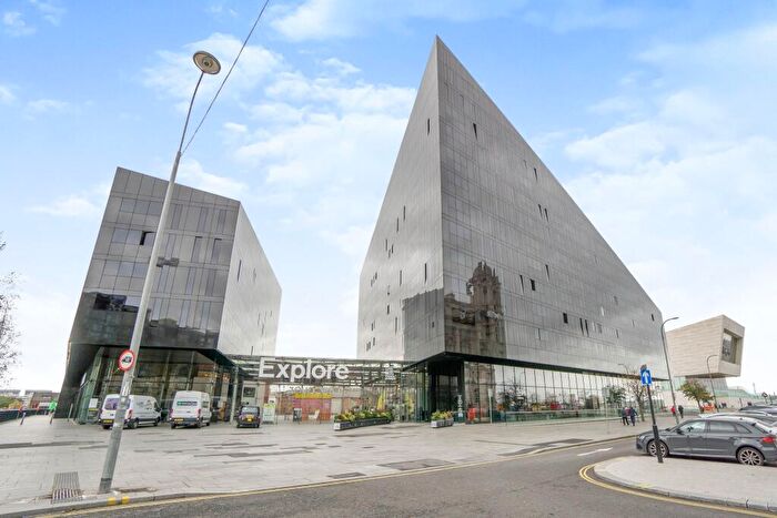 2 Bedroom Apartment To Rent In Mann Island, Liverpool, Merseyside, L3