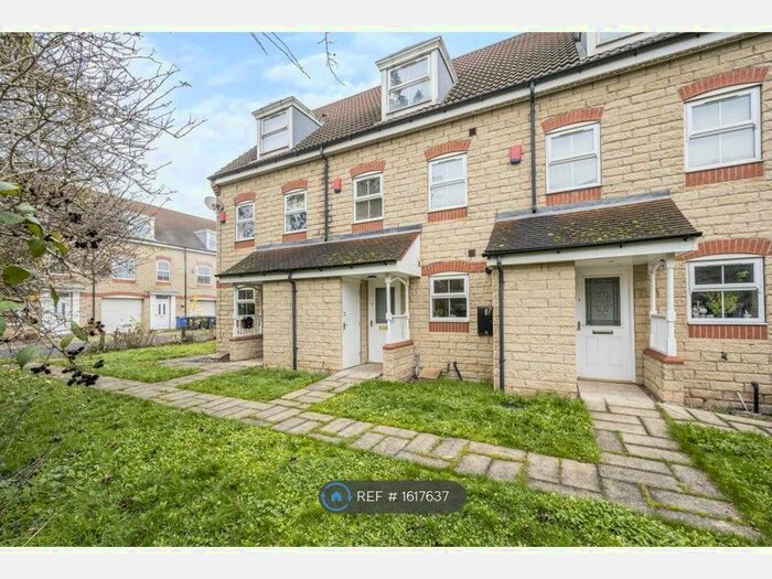 3 Bedroom Terraced House To Rent In Nunnington Way, Doncaster, DN3