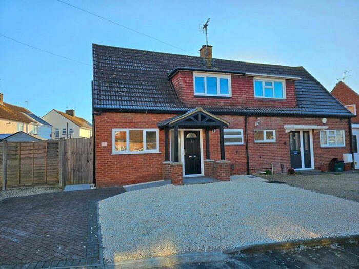 3 Bedroom Semi-Detached House To Rent In Oxstalls Drive, Gloucester, GL2