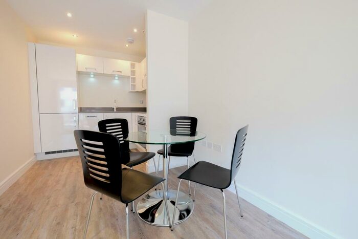 1 Bedroom Apartment To Rent In Pearl Lane, Gillingham, ME7