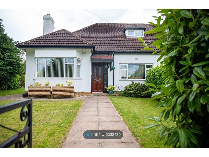 3 Bedroom Semi-Detached House To Rent In Woodhall Park Crescent West, Stanningley, Pudsey, LS28