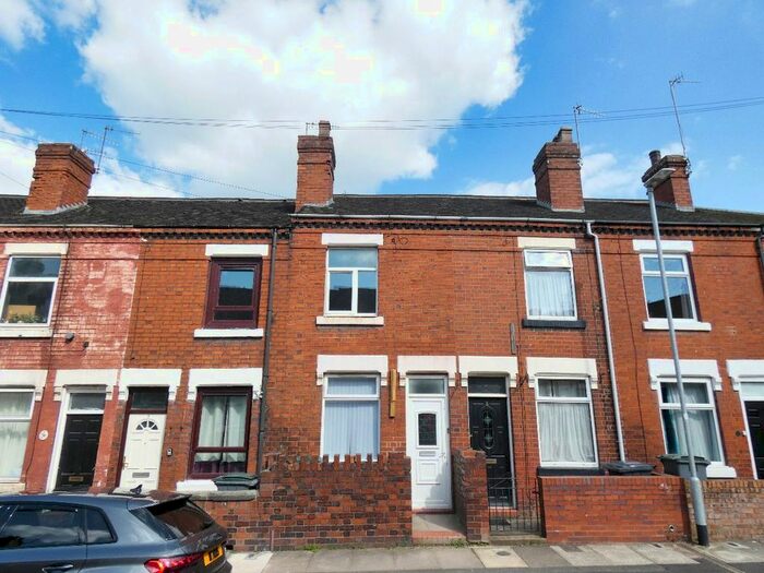 2 Bedroom Terraced House To Rent In Edge Street, Burslem, Stoke-On-Trent, ST6