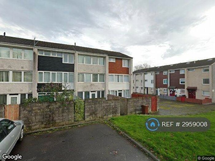 4 Bedroom Terraced House To Rent In Wallbrae Road, Glasgow, G67