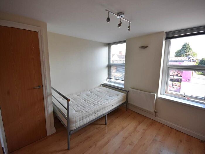 Studio To Rent In Moy Road, Roath, Cardiff, CF24