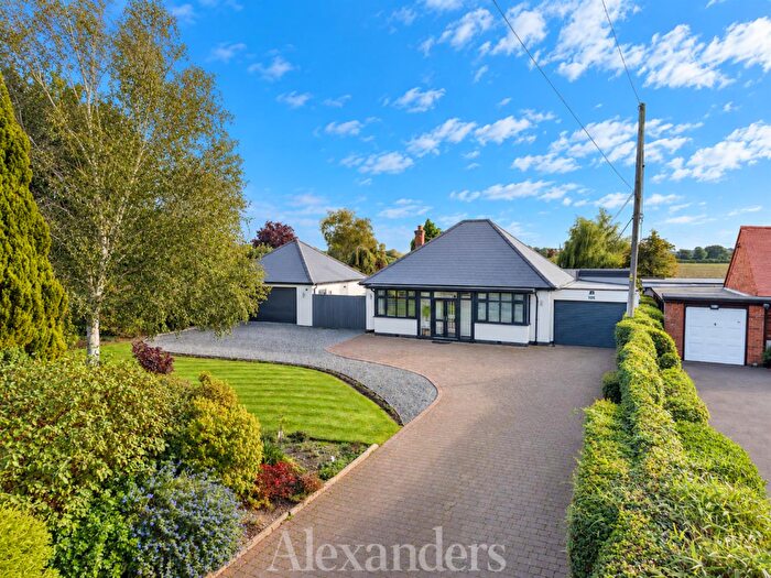 4 Bedroom Bungalow For Sale In Desford Road, Newbold Verdon, LE9