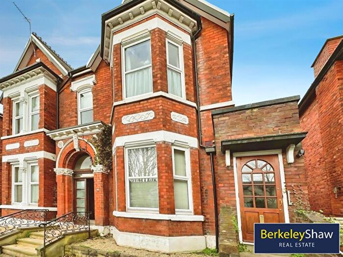 2 Bedroom Apartment To Rent In Ash Street, Southport, Merseyside, PR8