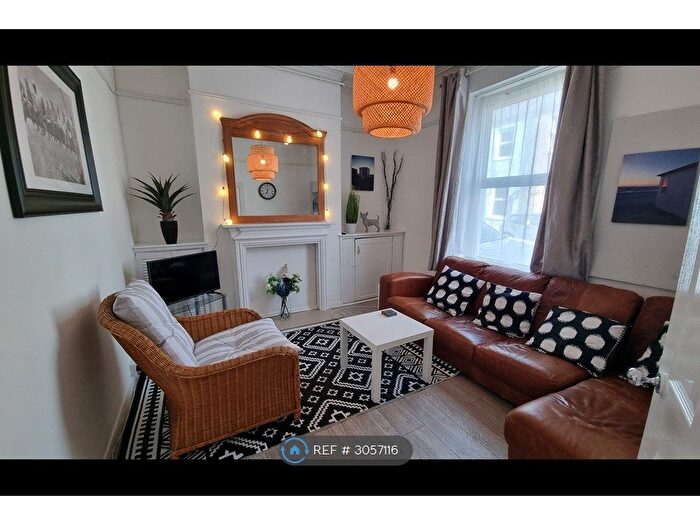 5 Bedroom Terraced House To Rent In Augusta St, Cardiff, CF24
