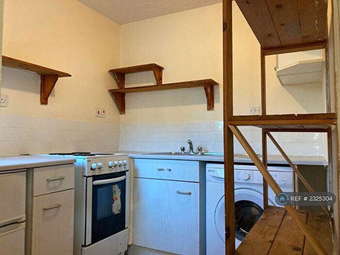 1 Bedroom Flat To Rent In Creighton Road, London, N17