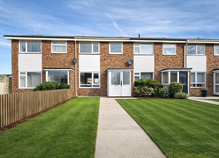 3 Bedroom Property To Rent In Coleridge Close, Goring-By-Sea, Worthing, BN12