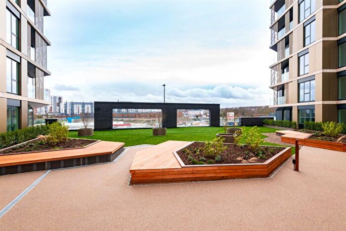 3 Bedroom Flat To Rent In Chatham Waters, South House, Gillingham Gate Road, Gillingham, ME4